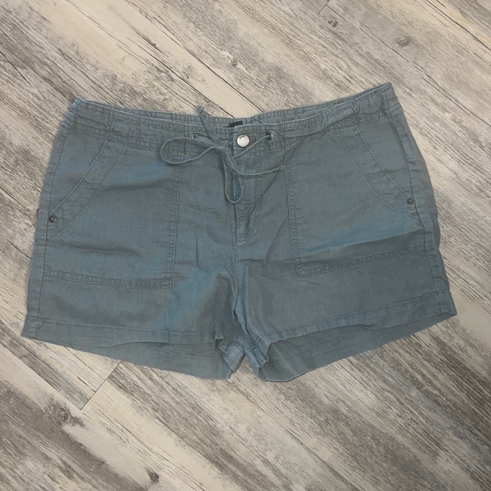 Gap Shorts